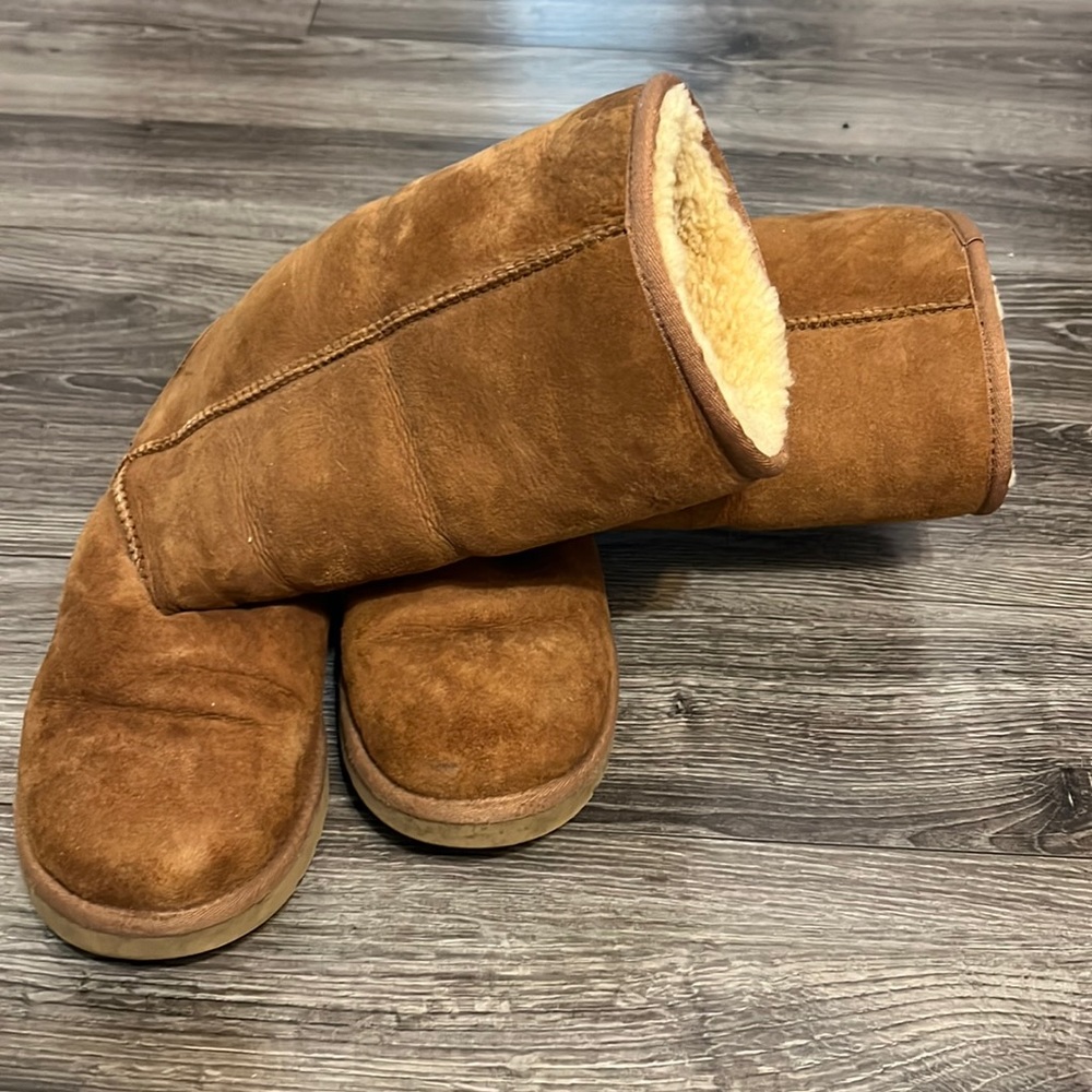 COPY - Tall chestnut Uggs